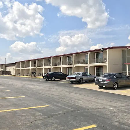 Days Inn By Wyndham Joplin-3