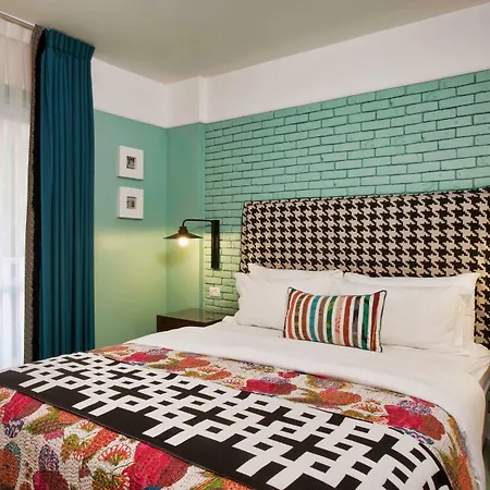 Center Chic Hotel - An Atlas Boutique Hotel-2