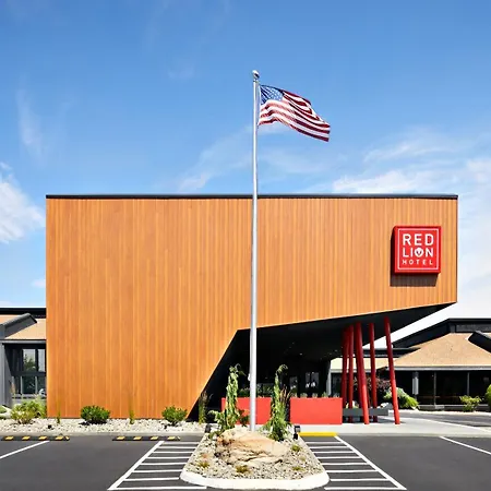 Red Lion Hotel Wenatchee City Center-2