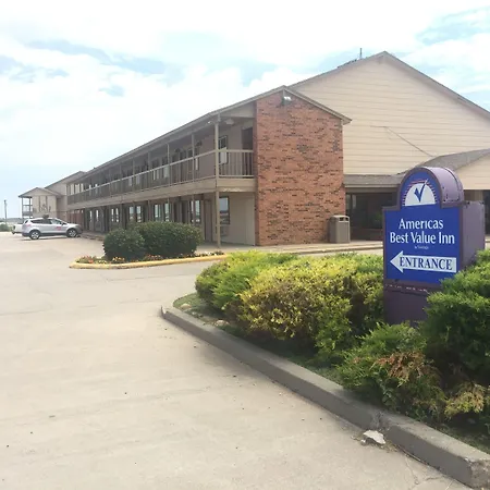 Americas Best Value Inn - Garden City-2