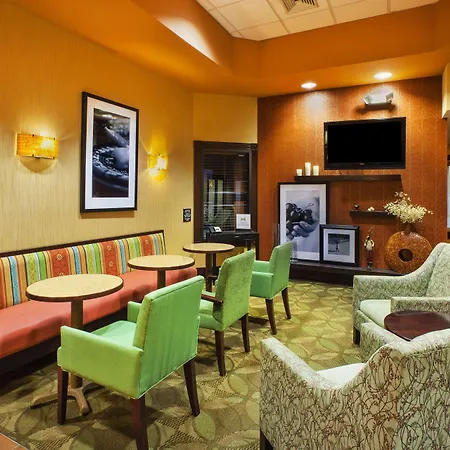 Hampton Inn Gaylord-3