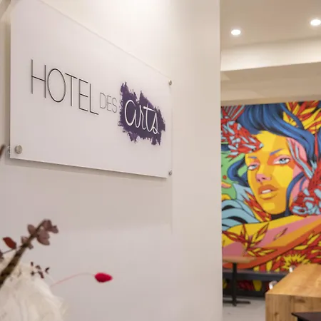 Hotel Des Arts-3