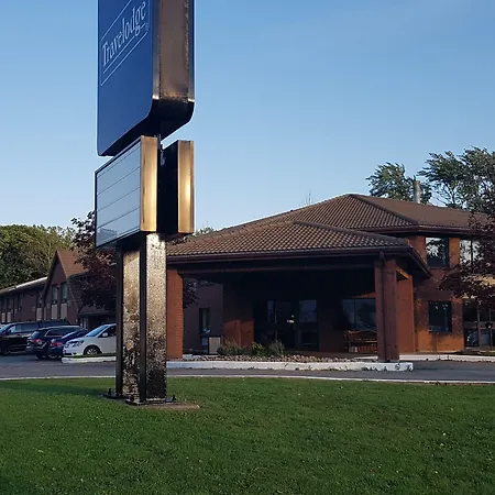 Travelodge By Wyndham Welland-2
