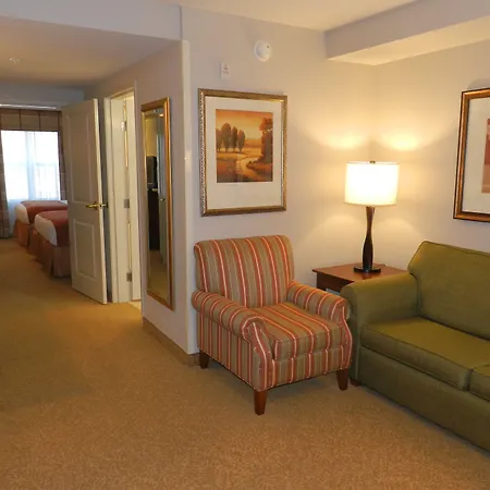 La Quinta Inn & Suites By Wyndam Knoxville West-2