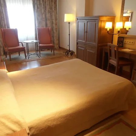 Parador De Salamanca-3