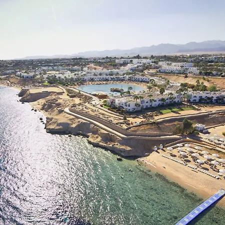 Domina Oasis Hotel & Resort-3