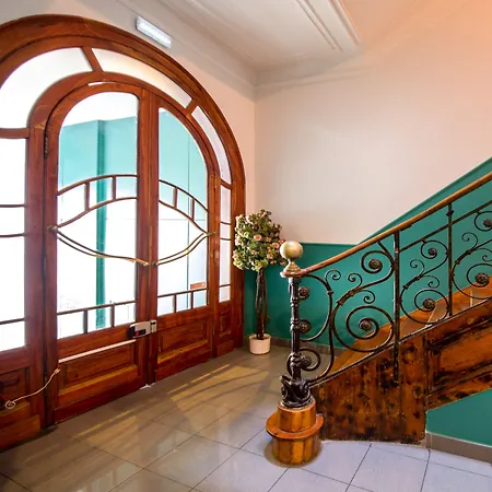 Hotel Italia-2