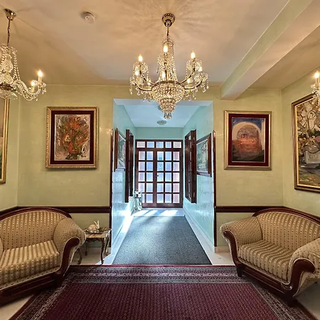 Hotel Vila Lux-2