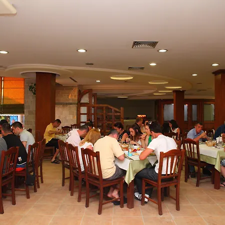 Hotel Oaz-3