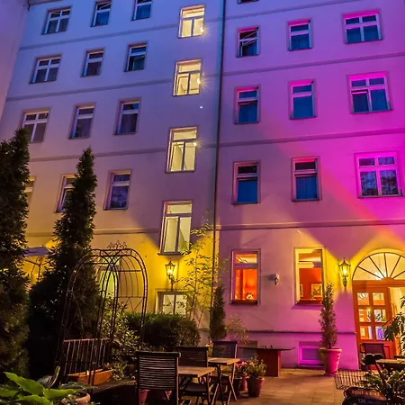 Myer'S Hotel Berlin-2