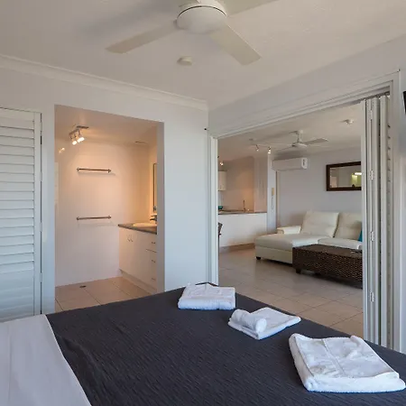 Alexander Holiday Apartments-3