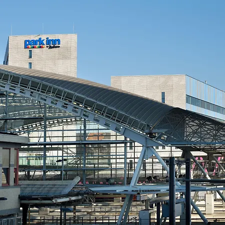 Park Inn By Radisson Leuven-3