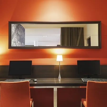 Aparthotel Adagio Marseille Timone-3