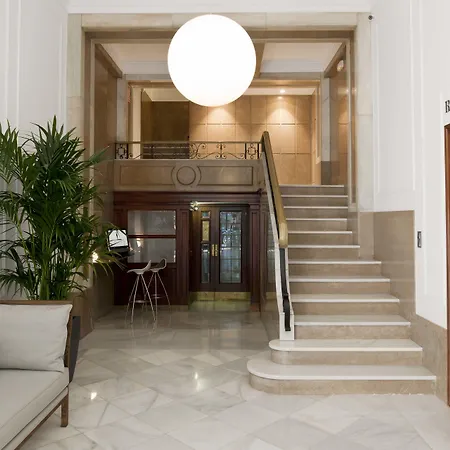 Eric Voekel Boutique Apartments - Gran Via Suites-2