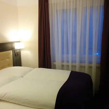 Hotel Famosa-2