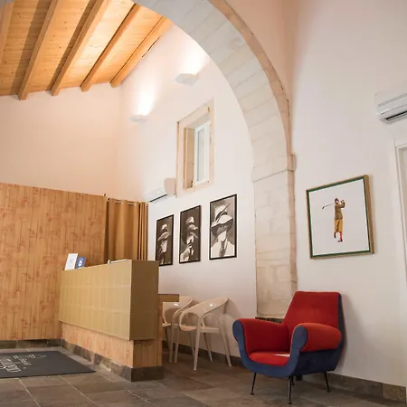 Hotel Dell'Orologio-3