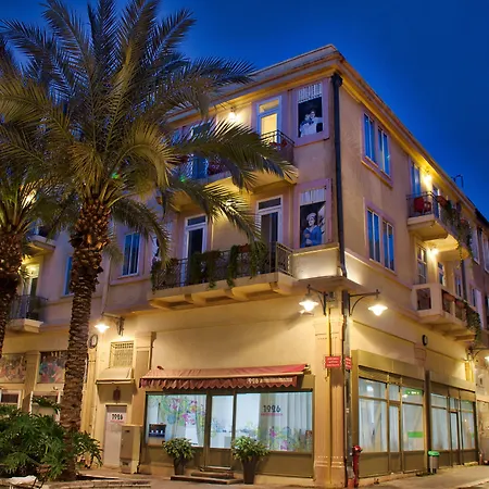 1926 Designed Aparthotel-3