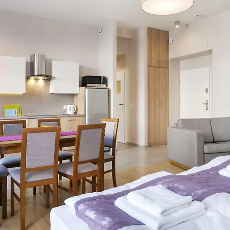 Emaus Apartments-3