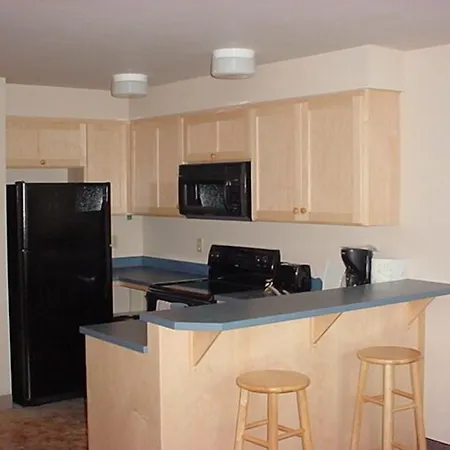 Sea Breeze Court-2