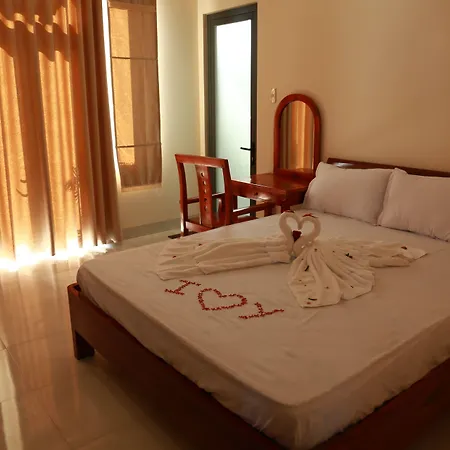 Lien Thong Hotel-3