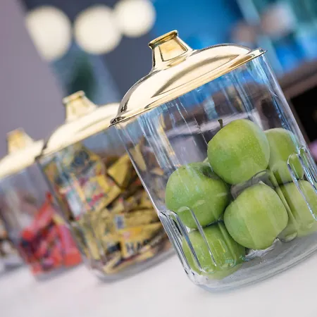 Hampton By Hilton Istanbul Zeytinburnu-3