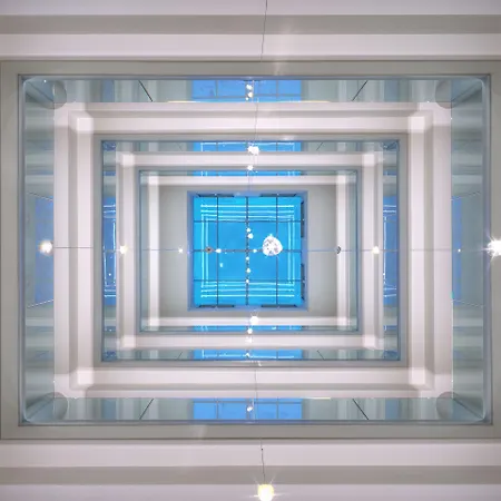 Hotel The Cube-2