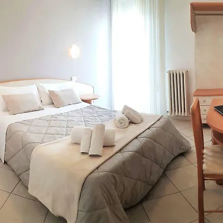 Hotel Prestige-3