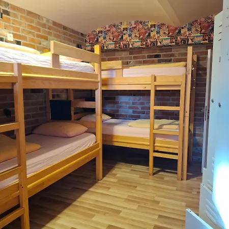 Palmers Lodge Hostel-2