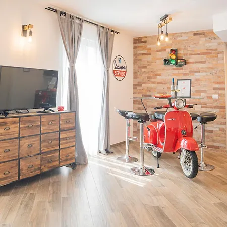 Vespa Apartments-2