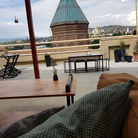 Envoy Hostel And Tours-3
