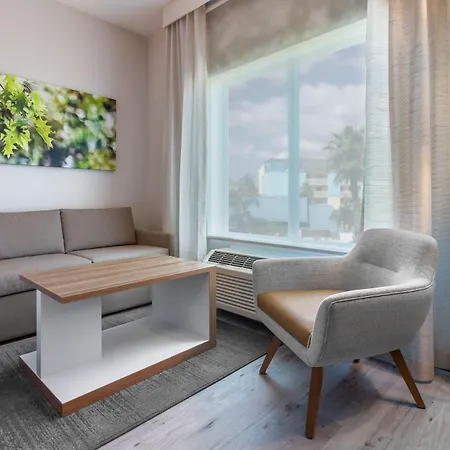 Wyndham Garden Orlando Universal / I Drive-3