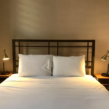 Touchstone Hotel - City Center-3