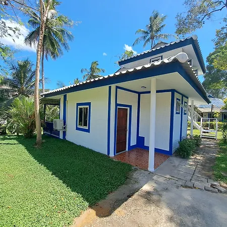 The Blue Gecko-2