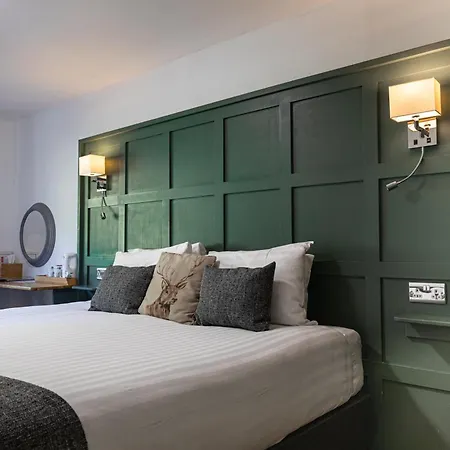 The Ballinluig Inn-3
