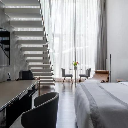 Suryaa Hotel Pinhais, Curio Collection By Hilton-3
