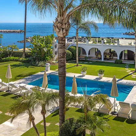 Frontline Villa El Martinete with Picasso Pool-3