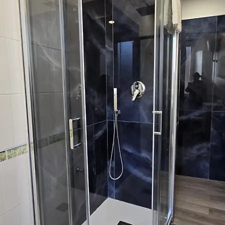 Glint House Prestige-2