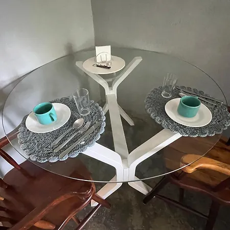 Pauapique - Suítes com café da manhã, ar condicionado e frigobar à 900 metros da Rota do Vinho-2