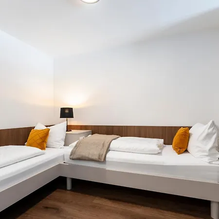 Gerharts Premium City Living - Center Of Brixen With Free Parking And Guestcard-2
