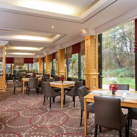 Leonardo Hotel Frankfurt City South-3