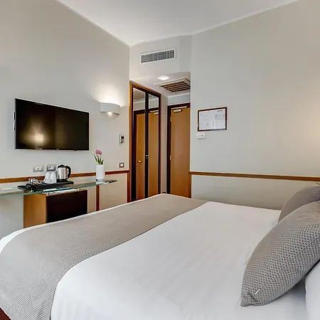 Best Western Hotel Piccadilly-3