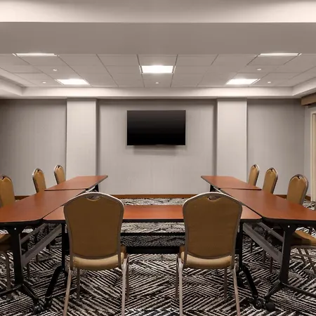 Hyatt Place Sterling Dulles Airport North-2