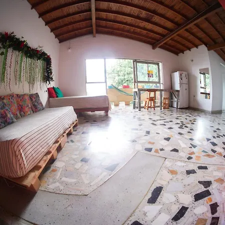 Hostal Paz Y Vida-3