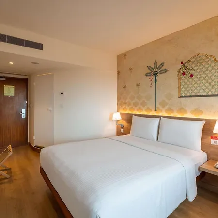 Ibis Mumbai Airport - An Accor Brand-2