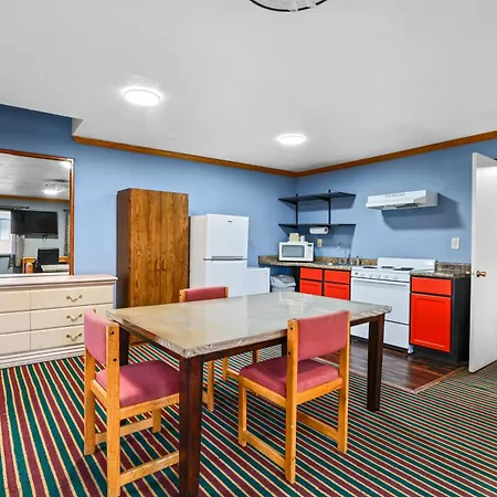 Grand Motel-3