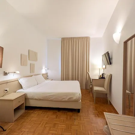 Hotel Lauri-3