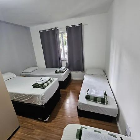 Pousada e Hostel Santiago Morumbi-2