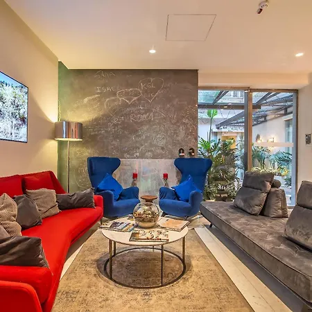 Hotel White-2