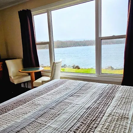 St Ann'S Motel & Cottage-3