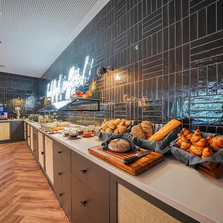 Vienna House Easy By Wyndham Hannover City-3